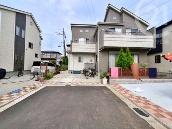  nX݁^H̉͑܏HɂȂĂ邽߁AZȊOɂʂ蔲ɂHłB