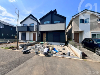 現地外観写真 1号棟／まもなく完成♪