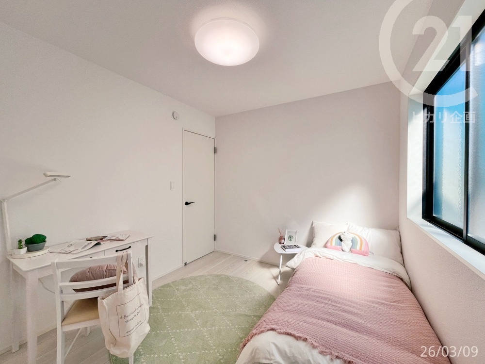  ���쐼�F�m��5.25�����삩��̖��邢�������邨�����B