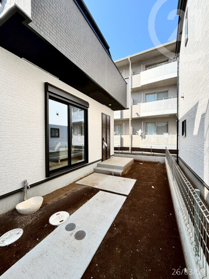  �����փA�v���[�`���O����������̂ŁA�ďꂨ�q�l��y�b�g�Ɛ��V�т��ł������ł��B