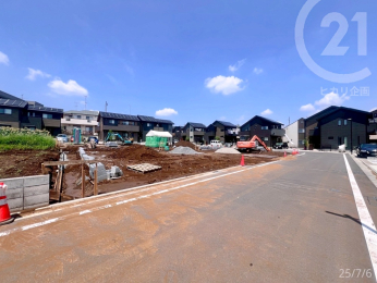 南側道路／7月上旬・造成中