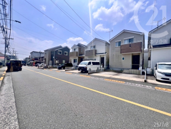  北側前面道路