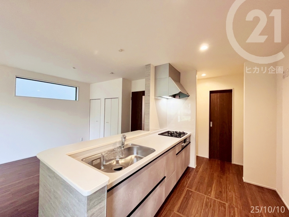  Lb`̉Ƀpg[BۑHȂǃ[OXgbN̕ۊǂɁ