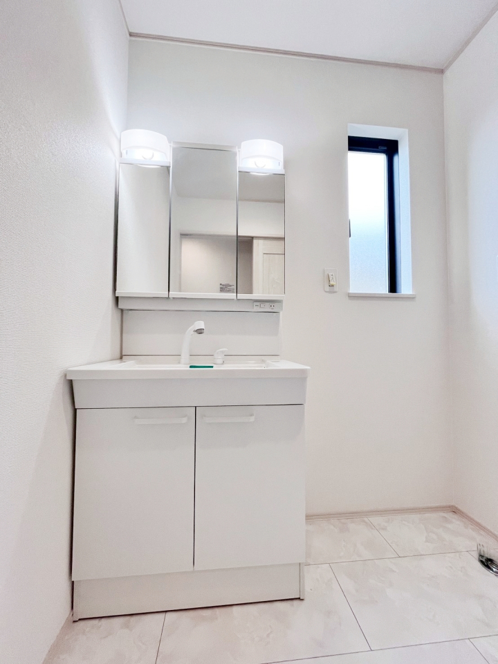  OʋVv[hbT[WBOʋ͎[ɂȂĂāACNȂǂ܂܂̂BĎ[邱Ƃ\łB