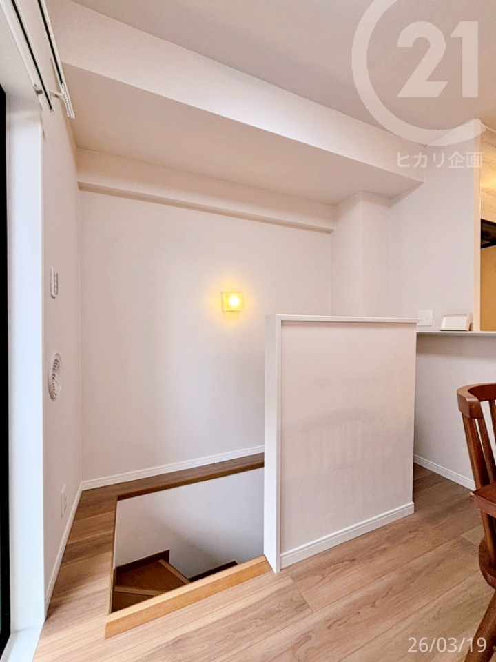  ��LDK14.7�����T�[�r�X���[���Ɍq����K�i�B