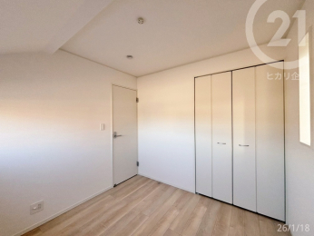  ���k�����F�m��5.5�������������邨�����Ńv���C�x�[�g��Ԃ��y���߂܂���