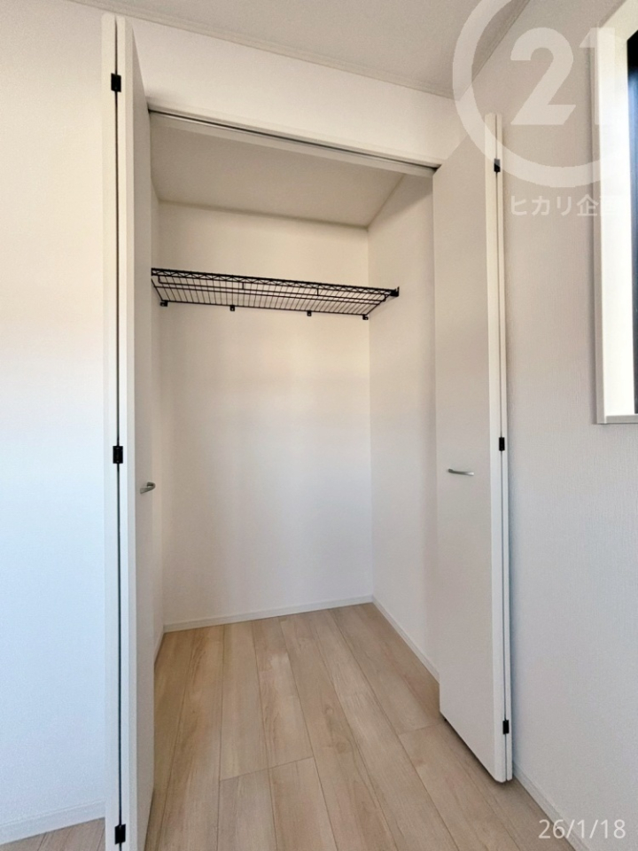  ���k�����F�m��5.5�����N���[�[�b�g������