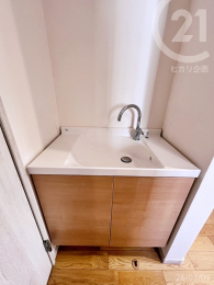  ��1F�z�[���F�Z�J���h���ʁ�