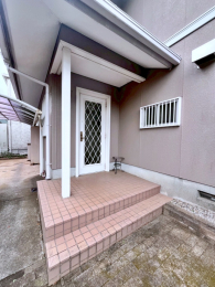  փ|[`͉sՂBJ̓̏o₷łB