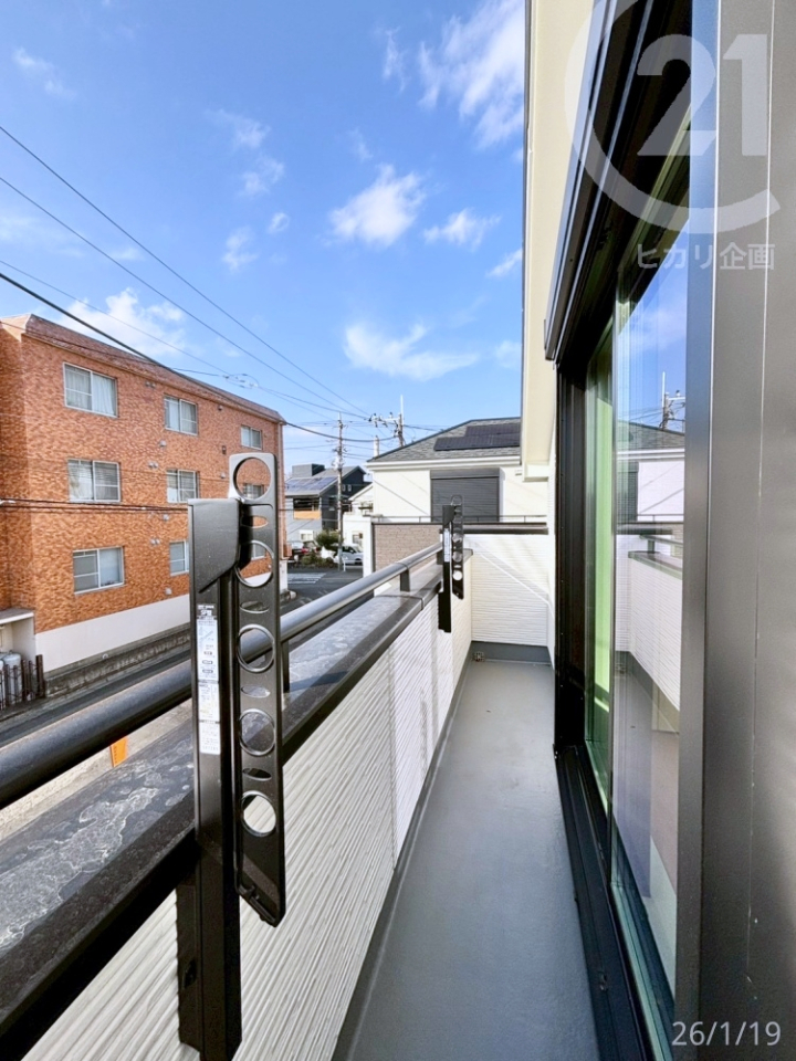  ���ʃo���R�j�[