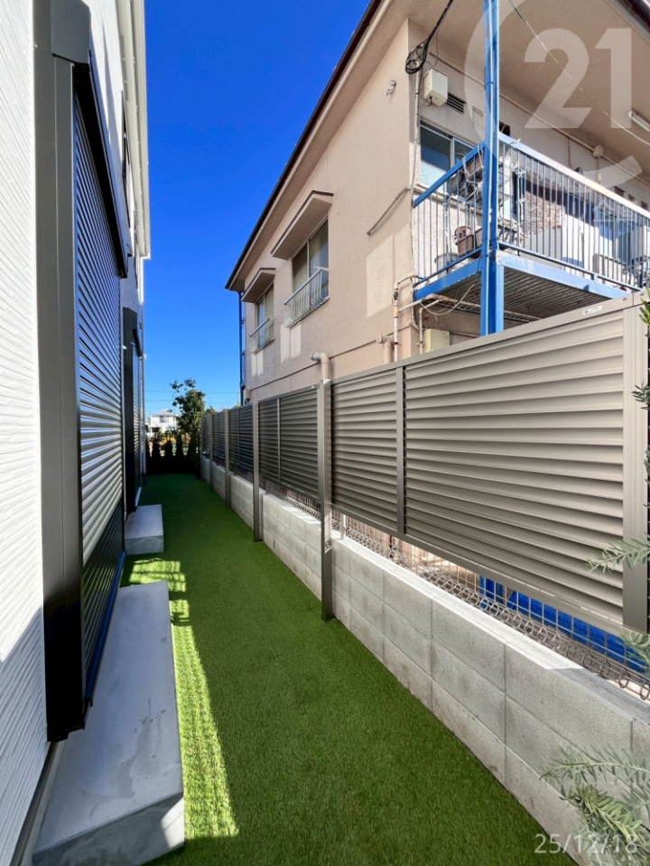  ���끄����Ƃ��Ă��ܘ_�A�����ߑq�ɂ₨�ו��Ȃǂ��u����A�֗��ȃX�y�[�X��