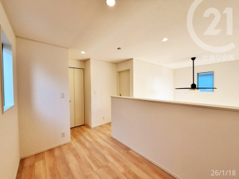  ��2�K�z�[�����Z�J���h���r���O��A�L�b�Y�X�y�[�X�Ɂ�