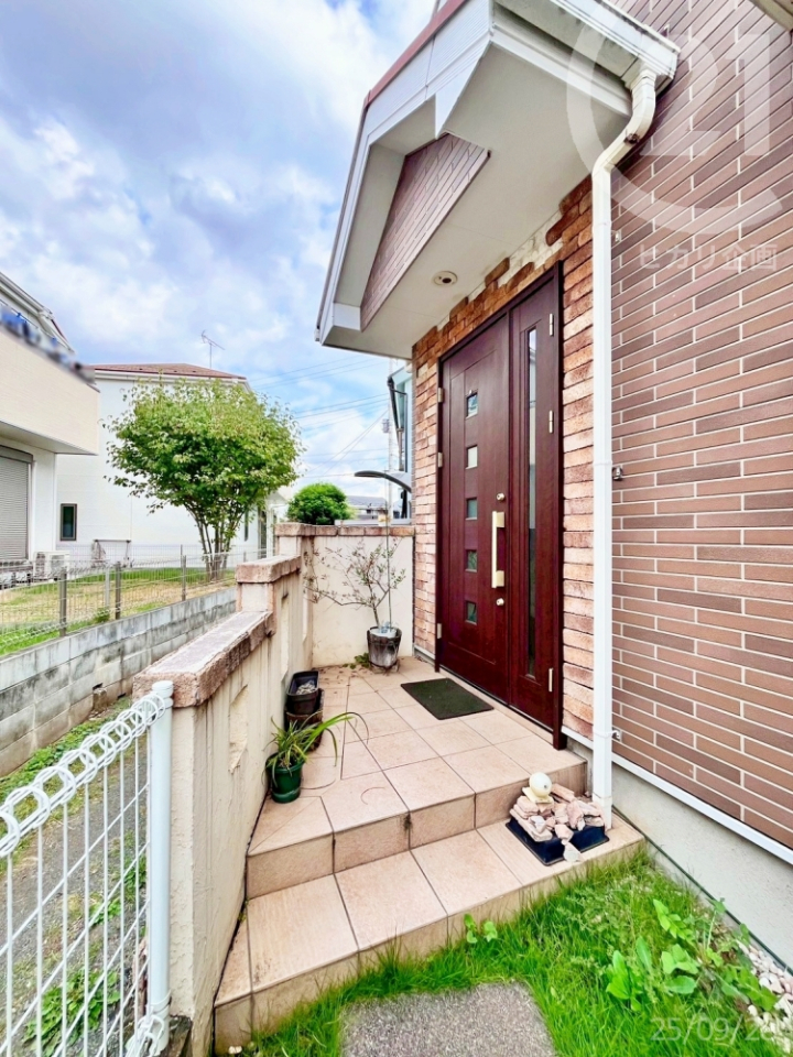  K^CۓIȌփfUCB@hA̓_ubNŖhƐǍDłB