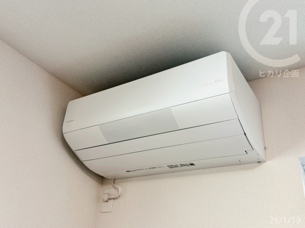  ���r���O�G�A�R���ݒu�ς�