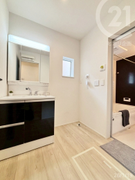  �O�ʋ��V�����v�[�h���b�T�[