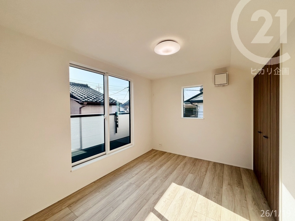  �m��6���^�S����������v����