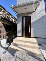  ���փh�A�@�_�u�����b�N�E�f�B���v���L�[�Ńs�b�L���O�΍􁝁@�d�q���Ή��ŁA���̕ߖY��\�h���΂�����B