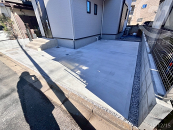  �J�[�X�y�[�X����B���։����y�ԕ~���Ȃ̂ŁA���]�ԂȂǂ��Ƃ߂₷�����I