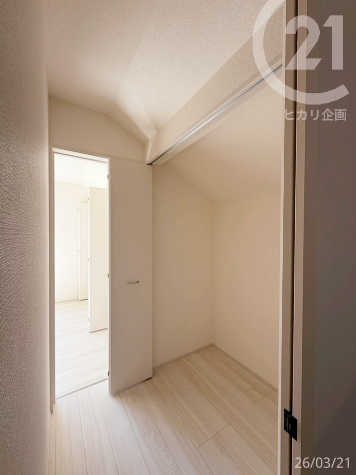  2�K�z�[���ɂ͎��[�X�y�[�X����