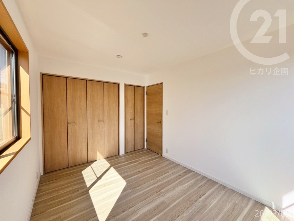  ���쐼���m����