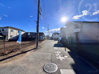  �������H