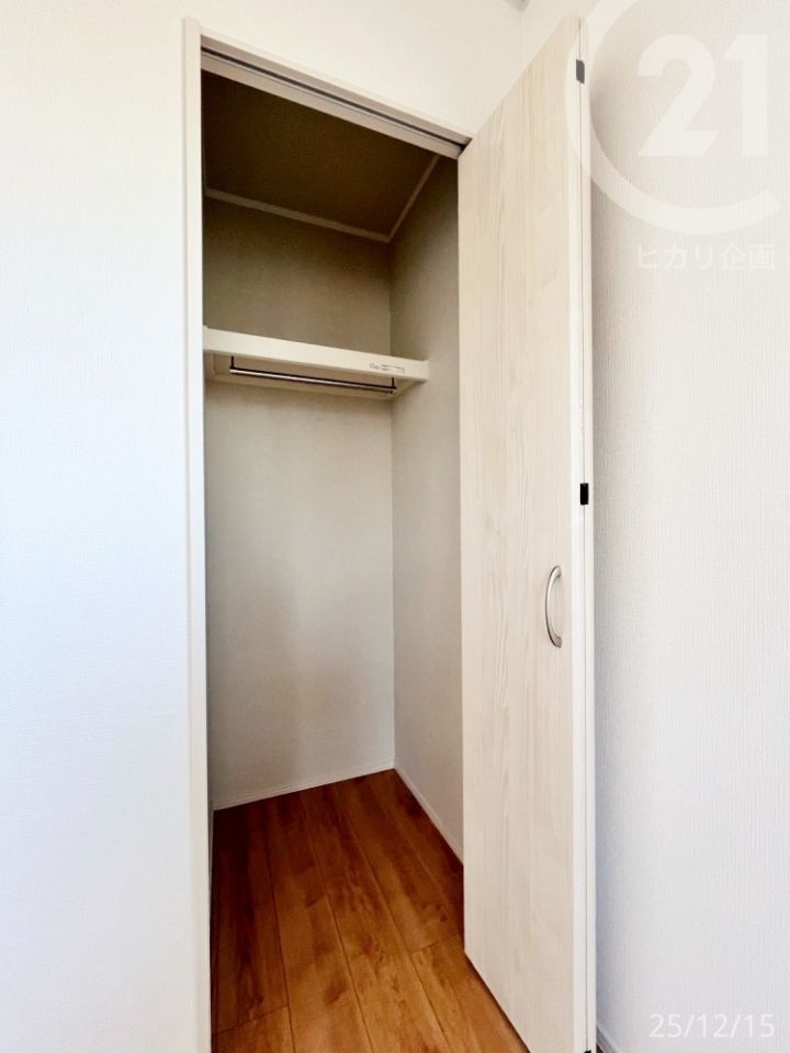  ��2�K�m���E6����