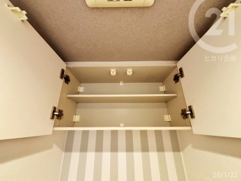  ���g�C���㕔���[��