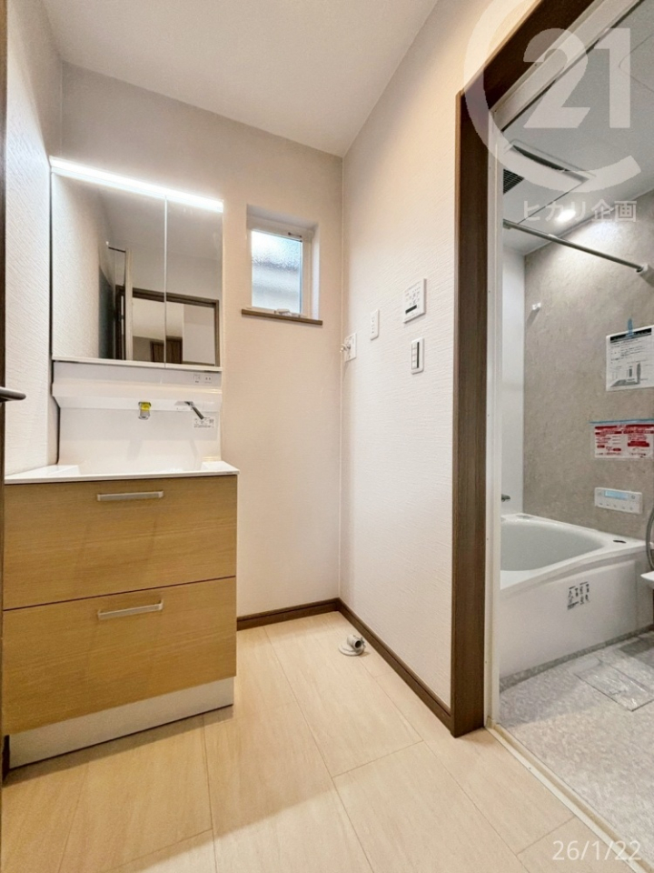  ���ʎ��ɂ͑�������A���C���C�y�ɂ��₷���ł��B