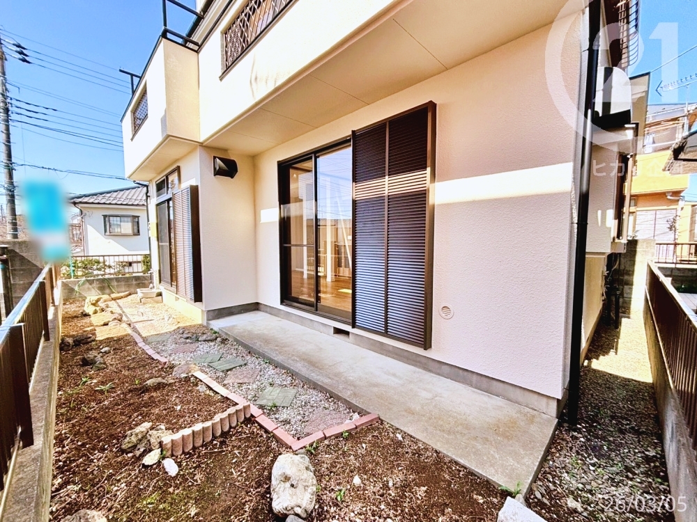  �����܂��ɂ͒ʘH�X�y�[�X���m�ہB�������⊷�C�����₷���z�u�ł��B