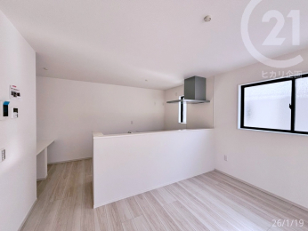  ��LDK���茳���B��闧���オ��L�b�`���Ő��������B���܂���