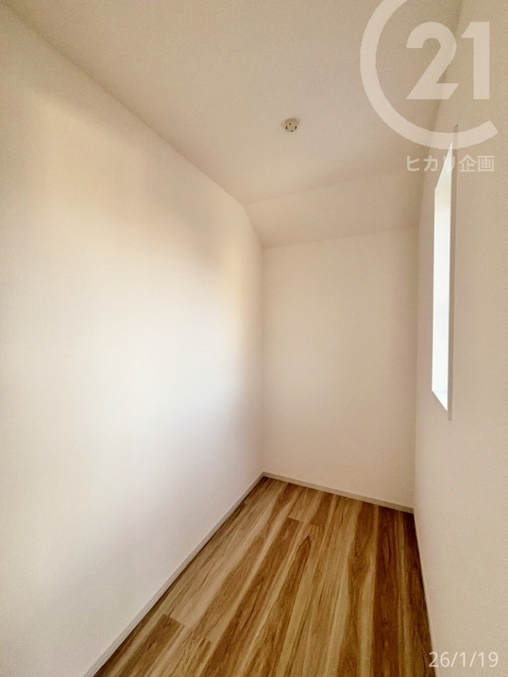  ��2F�F�m��8����WIC�����B�����Ȃ����[�ŃX�b�L���B