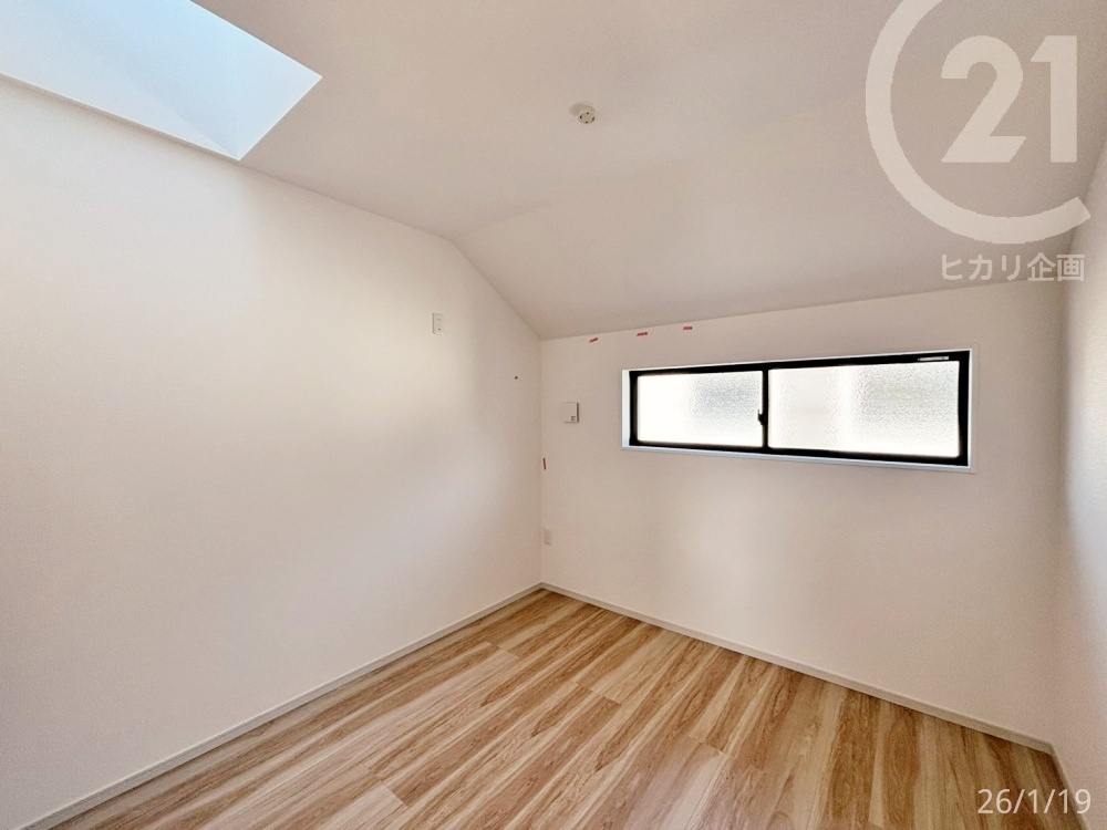  ��2F�F�m��4.5�����g�b�v���C�g�̖����������v���C�x�[�g��ԁB