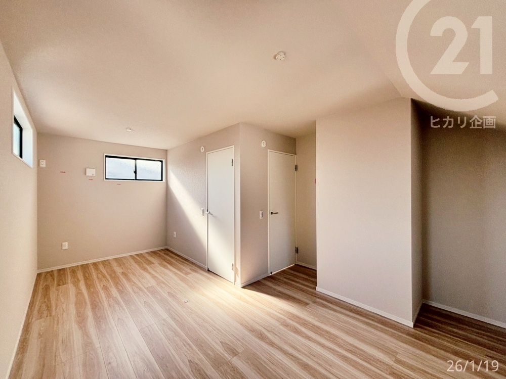  ��2F�F�m��5.2��+3.7�����Ԏd�؂�Ή��\�B���q�l�̐����ɍ��킹�Ă������������₹�܂��B