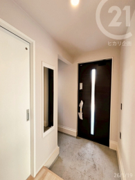  �����ց�