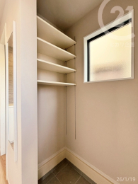  �����ց����I�t���B�x�r�[�J�[��X�|�[�c�p�i���u���܂��B