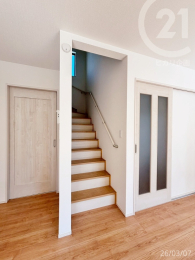  ���r���O�C���K�i�v�����̗p