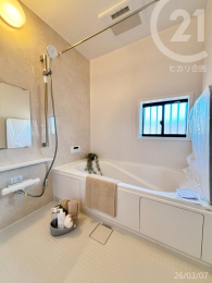  1�؃T�C�Y�̃��j�b�g�o�X