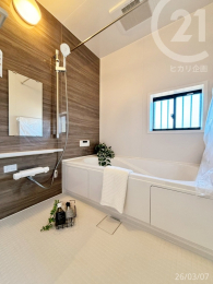  1�؃T�C�Y�̃��j�b�g�o�X