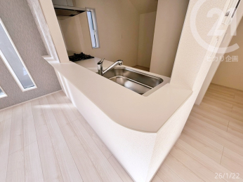  ��LDK�������オ��̃J�E���^�[�t���L�b�`���B�茳���B��A���������B���܂���