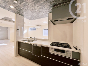  ���L�b�`����