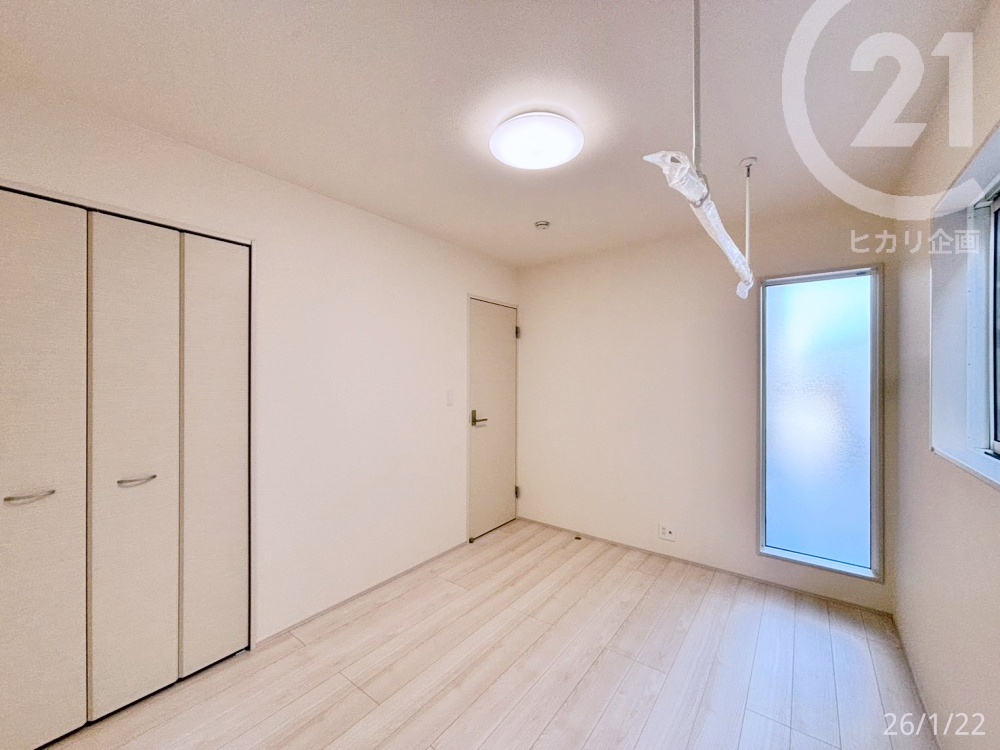  ��1F�F�쐼�m��6������̍̌������邨������