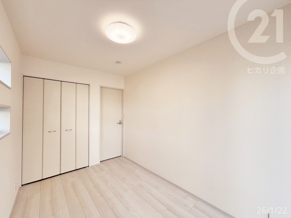  ��1F�F����m���T�����삩��̍̌������邨�����B