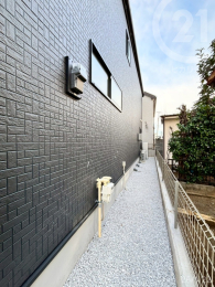  1�����̖k���ɂ̓X�y�[�X����B������Ƃ�������ƂĂ��g�����������܂��B