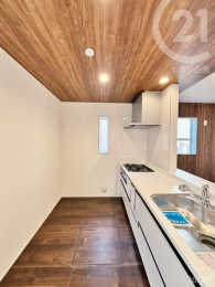  ���L�b�`����