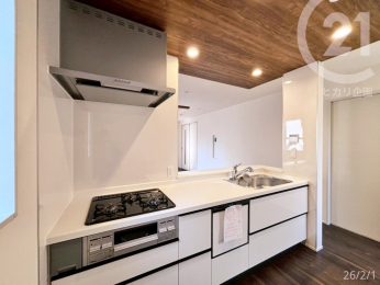  ���L�b�`�����R���R�����t���ŁA�����̗������X���[�Y�ɐi�݂܂��B