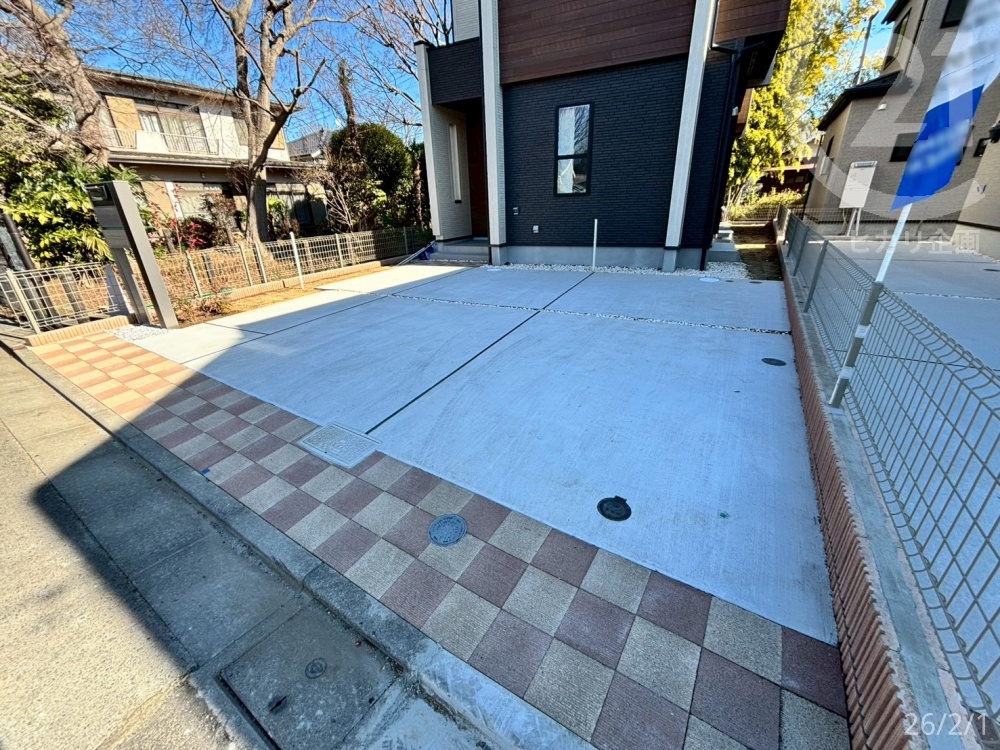  ����2�䕪���m�ۂ��A�ԈȊO�ɂ����]�ԂȂǂ�u�����Ƃ肪����܂��B