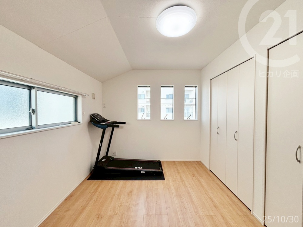  mE6.0͖k̂łA4J薾邭ʂ̗ǂłB