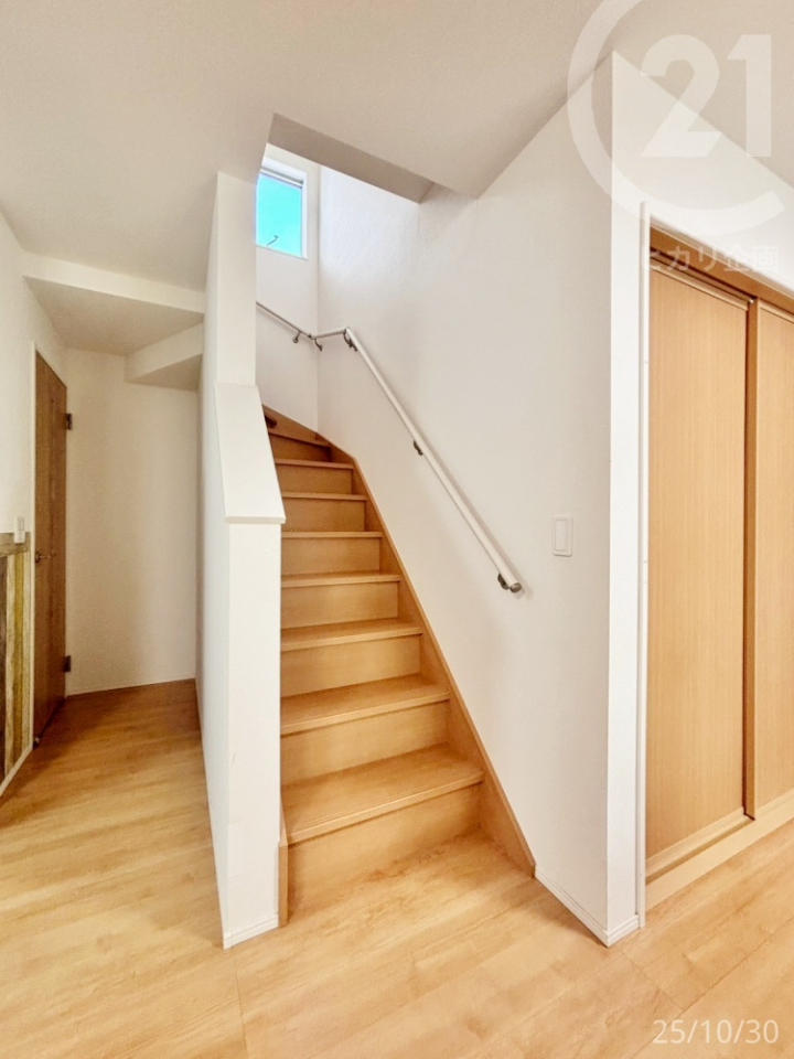  rOCKiv̗pBƑ̏oc₷łB