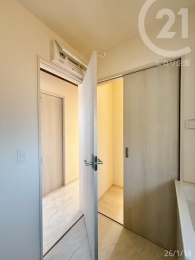  ���ʎ��̓z�[���E�E�p���g���[�̂ǂ��炩��ł��A�v���[�`�\��2WAY����