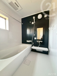  1�؃T�C�Y�̃��j�b�g�o�X�B